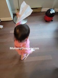 Airplane Fun in Chinese with Toddlers